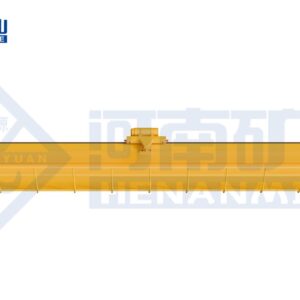 Tổng thể hệ thống cầu trục dầm đơn điện treo lệch vận hành thực tế trong không gian nhà xưởng công nghiệp